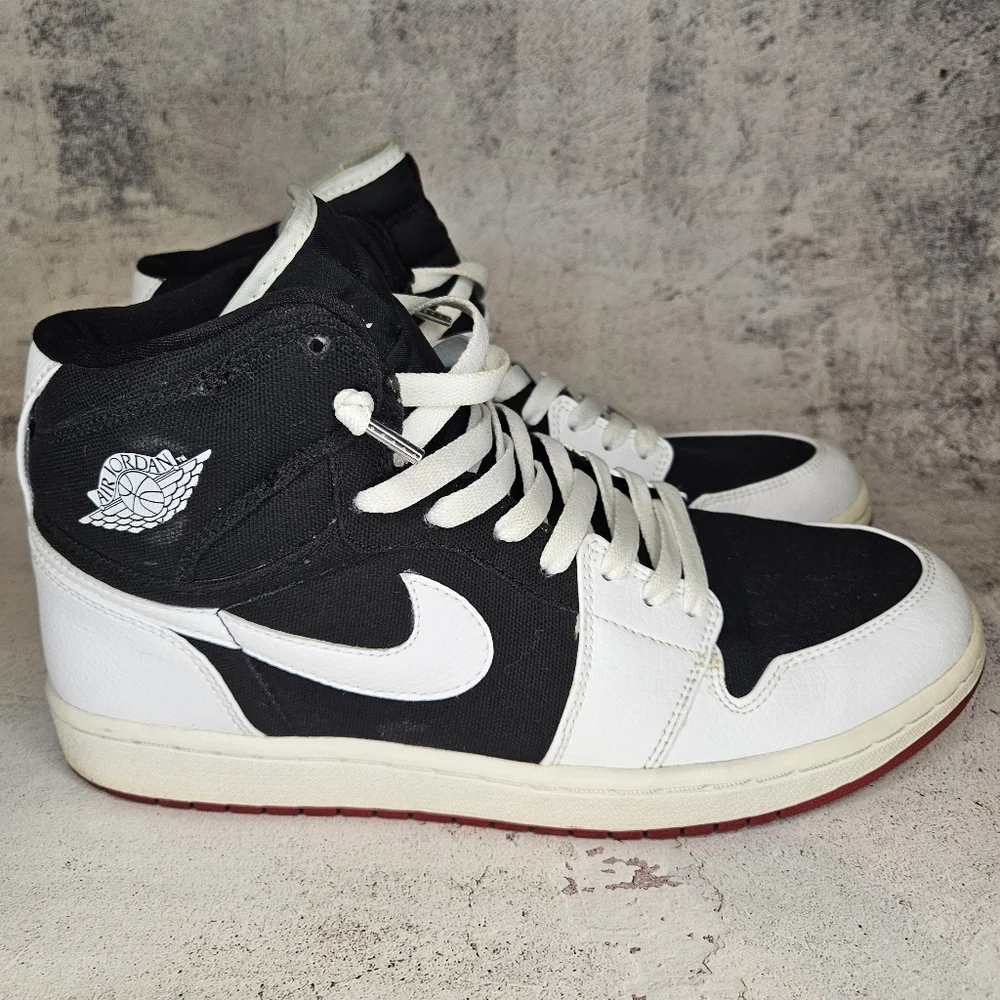 2008 Nike Air Jordan 1 High / Mens SIZE 10.5 / Colorway - Black, White, & Red - Picture 7 of 13